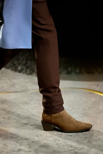 Look 7